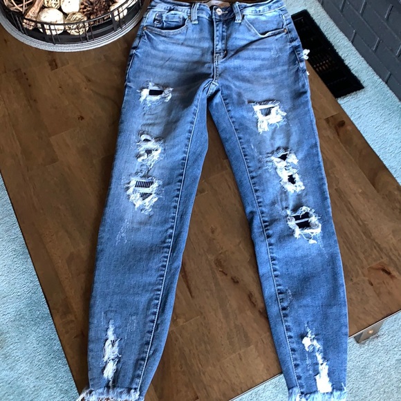 KanCan Denim - KanCan Jeans - Keisha Distressed Patch